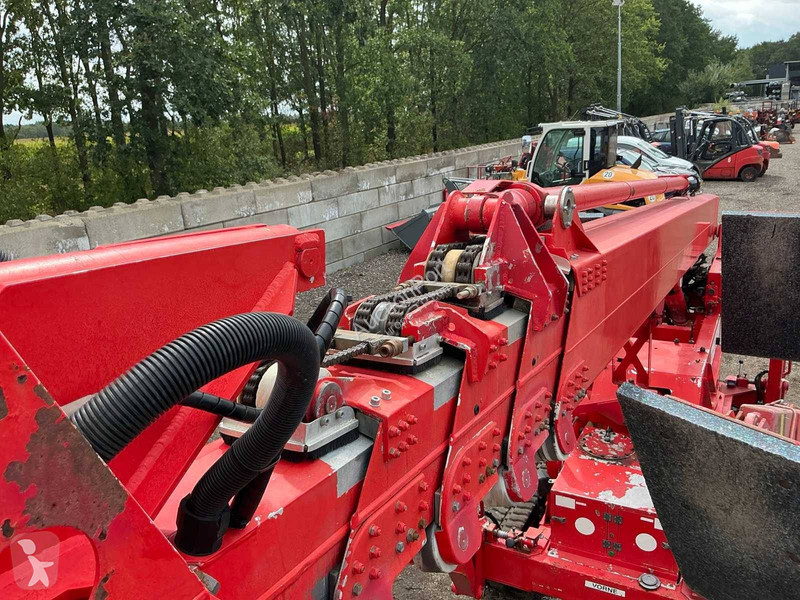 Plataforma elevadora Teupen LEO 26 H