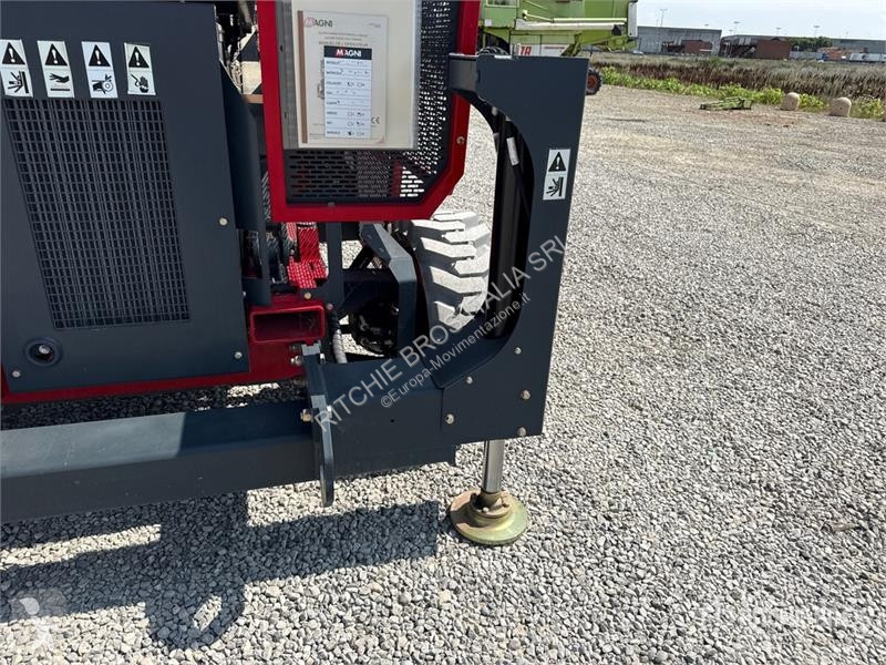 Автовишка Magni DS1823RTP 4x4 Diesel Scissor...