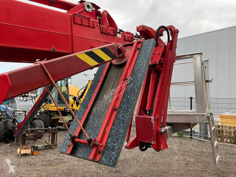 Plataforma elevadora Teupen LEO 26 H
