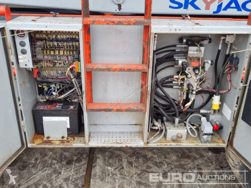 Plataforma  SJ8841