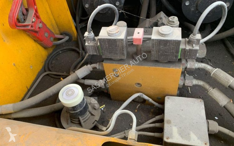 Автовишка Niftylift nacelle automotrice a bras...