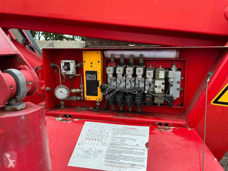 Plataforma elevadora Teupen LEO 26 H
