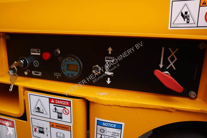 Gondola Haulotte Compact 10N Valid Iinspection,...