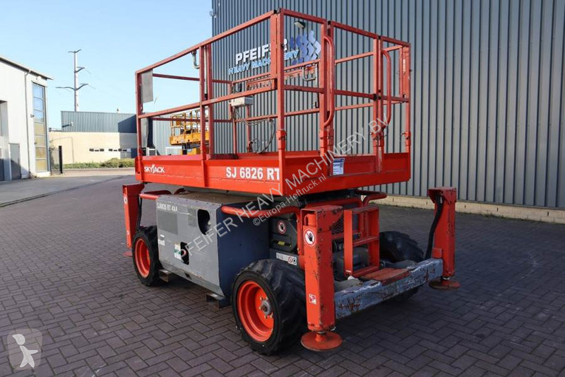 Nacelle Skyjack SJ6826 Diesel, 4x4 Drive, 10m...