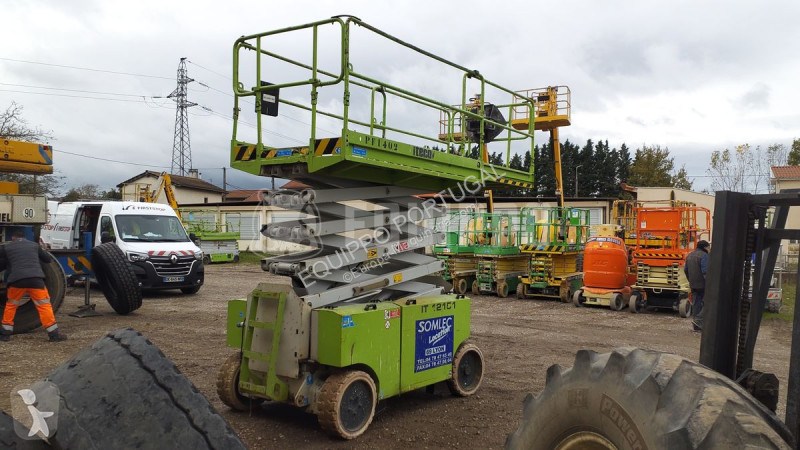 Plataforma Iteco IT1215T (11,8 m)