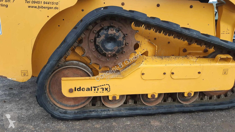 Shovel Gehl RT 165