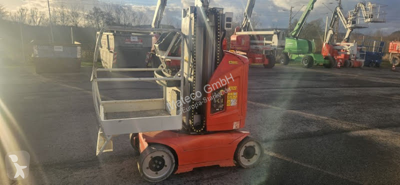 منصة تلسكوبية JLG TOUCAN 8E
