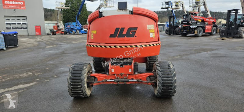 Piattaforma aerea JLG 450AJ
