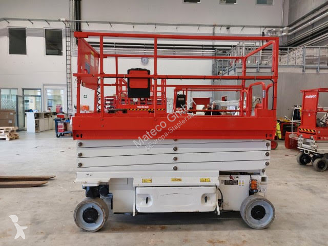 Piattaforma aerea JLG