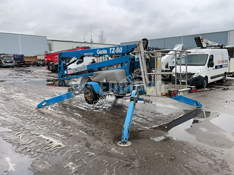Plataforma Genie TZ-50 DC w/Drive (17m)