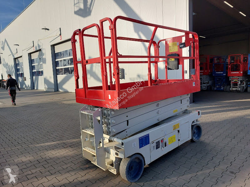 منصة تلسكوبية Genie GS-2646