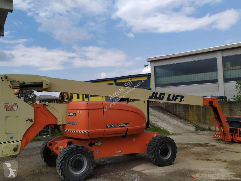 Piattaforma aerea JLG