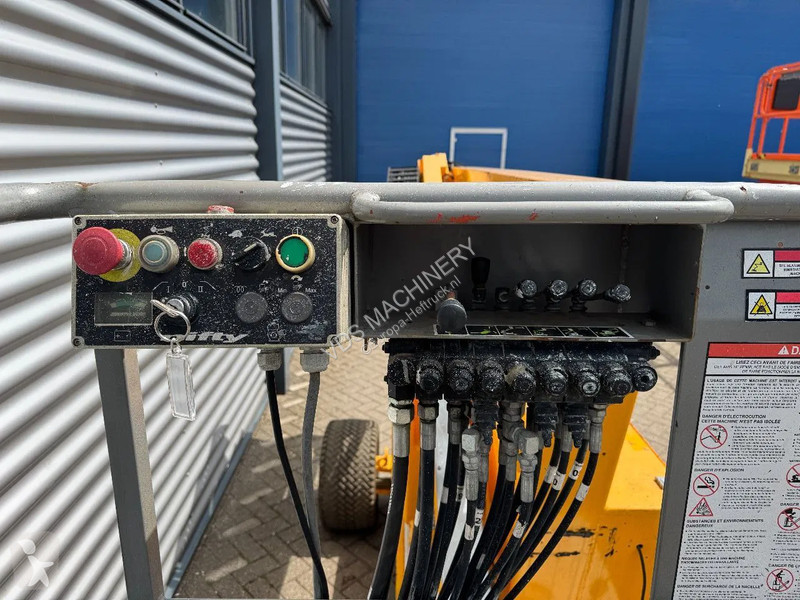 Piattaforma aerea Niftylift HR12NE Hoogwerker...