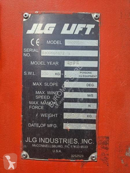 Piattaforma aerea JLG