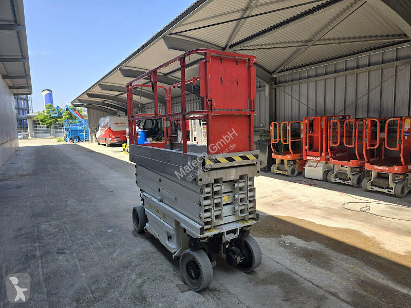 Piattaforma aerea JLG