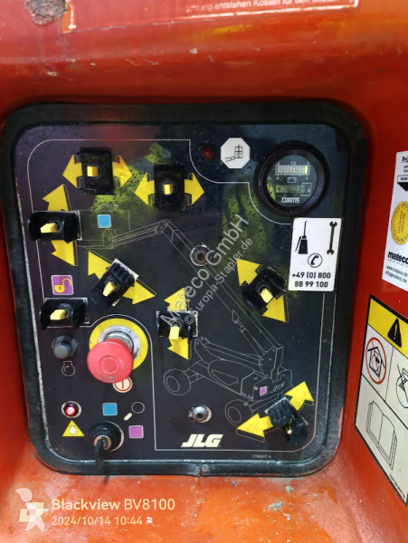 Piattaforma aerea JLG