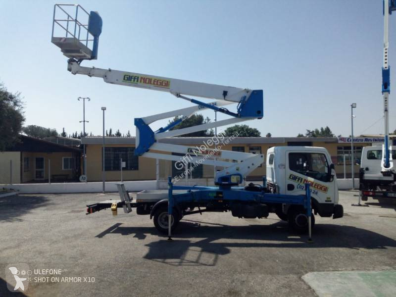 منصة تلسكوبية Socage DA 422