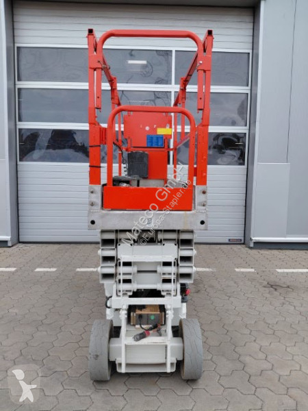 Piattaforma aerea JLG