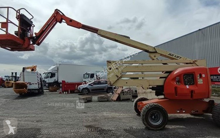 Nacelle JLG nacelle articulee automotrice diesel