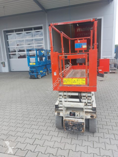 منصة تلسكوبية Genie GS-2032