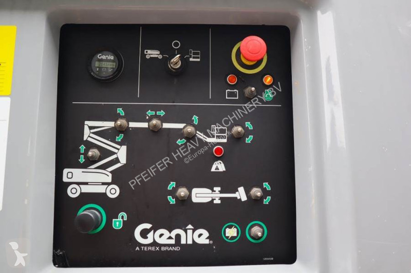 Plataforma Genie Z60/37FE Valid Inspection,...