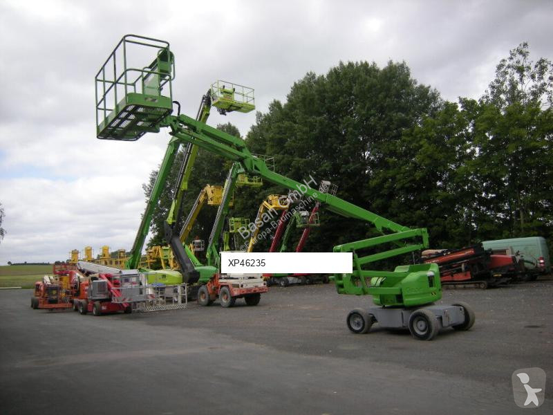 منصة تلسكوبية Genie Z45/25