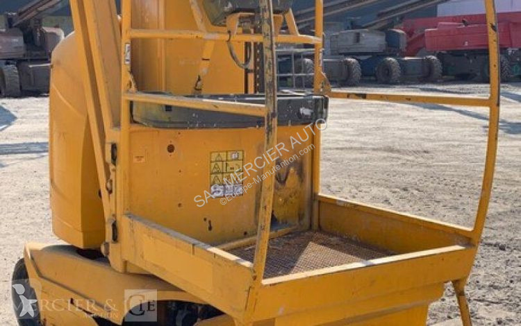 Nacelle JLG nacelle a mat vertical automotrice...
