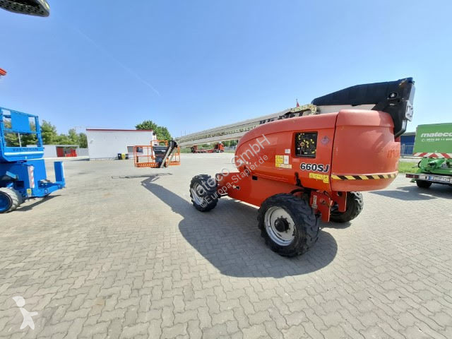 Piattaforma aerea JLG