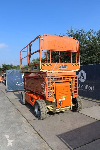Piattaforma aerea JLG
