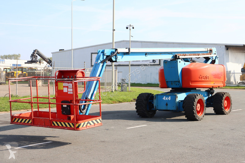 منصة تلسكوبية Genie Z80/60