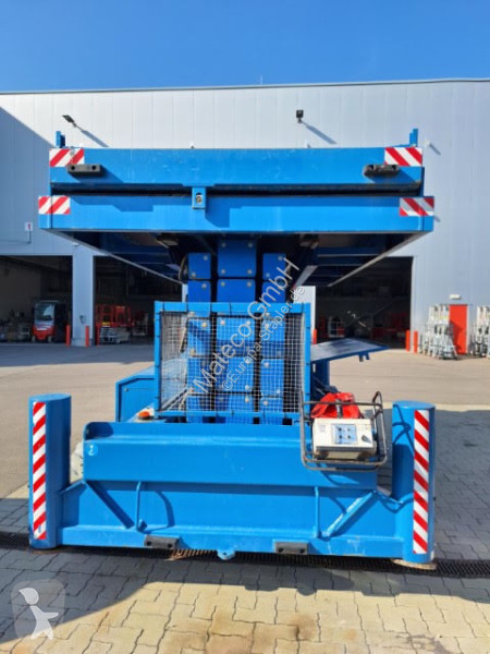منصة تلسكوبية Hollandlift HL-220 D25 4WD/P/N