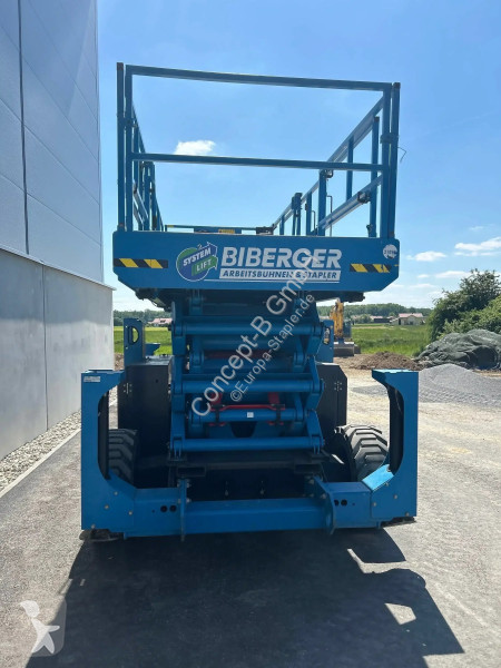Vysokozdvižná plošina Genie GS 5390 RT