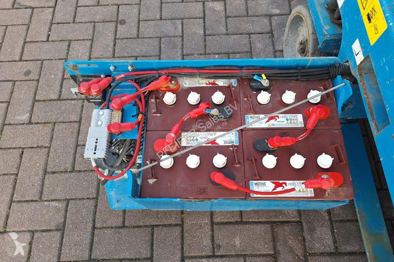 منصة تلسكوبية Genie E-Drive Several In Stock,...