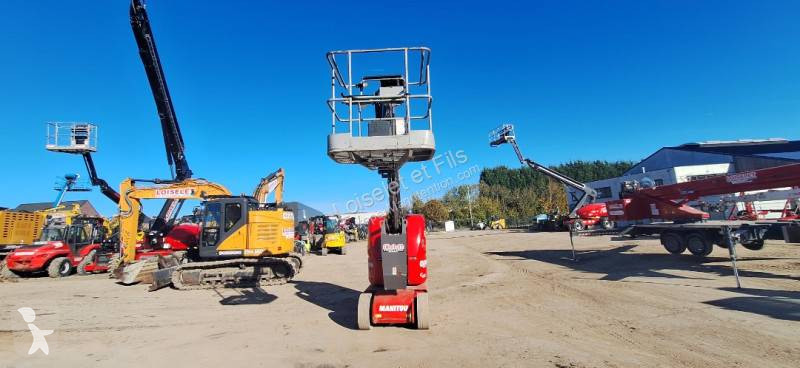 منصة تلسكوبية Manitou