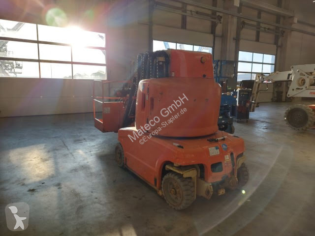 منصة تلسكوبية JLG TOUCAN 1210