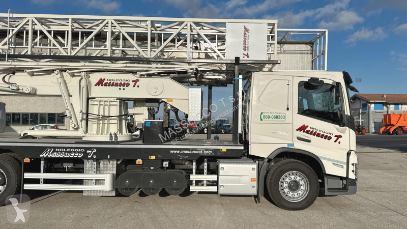 منصة تلسكوبية Volvo FM 11 BARIN 6x4