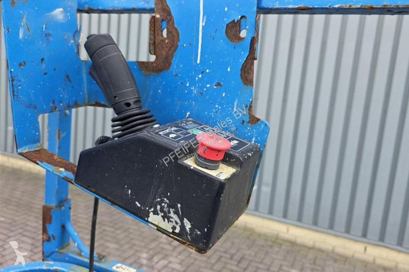 منصة تلسكوبية Genie Electric, Working Height...