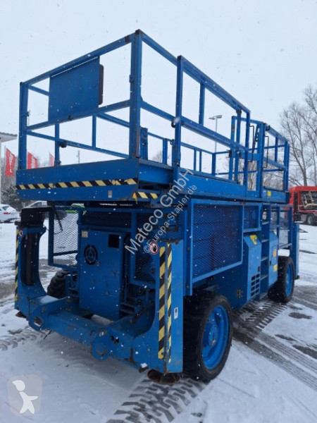 منصة تلسكوبية Genie GS4390