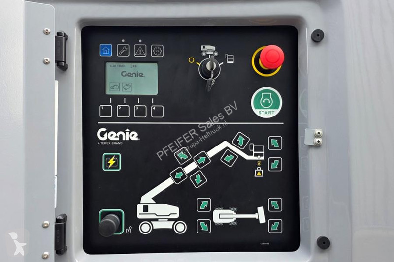 منصة تلسكوبية Genie XC Trax Valid inspection,...
