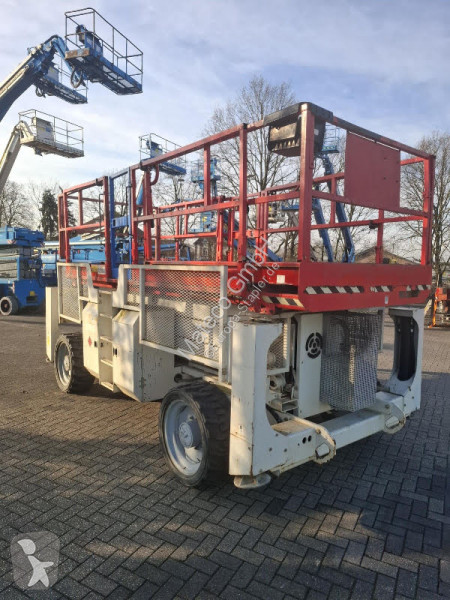 منصة تلسكوبية Genie GS3390