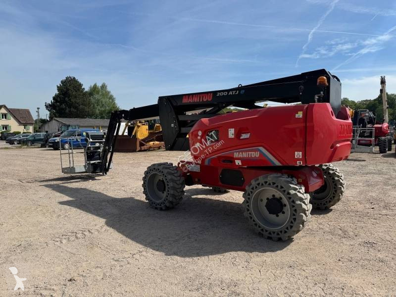 منصة تلسكوبية Manitou 200 ATJ E (version...