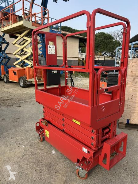 Plataforma elevadora Magni  0607M Neuve
