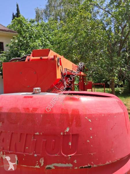 Автовышка Manitou