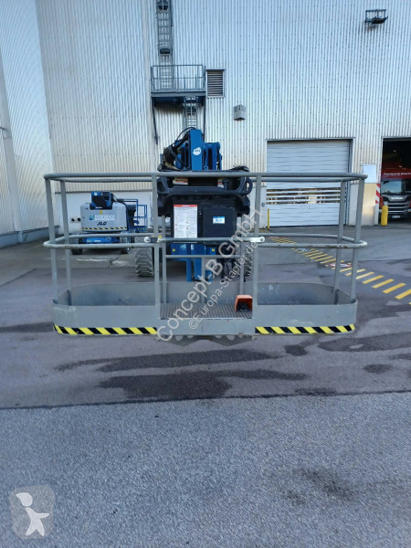منصة تلسكوبية Niftylift HR 28 Hybrid