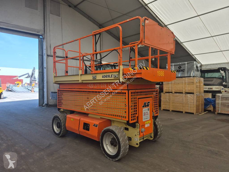 Plataforma elevadora JLG 4096 LE (Multiple...