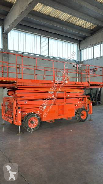 منصة تلسكوبية Skyjack SJ 9250