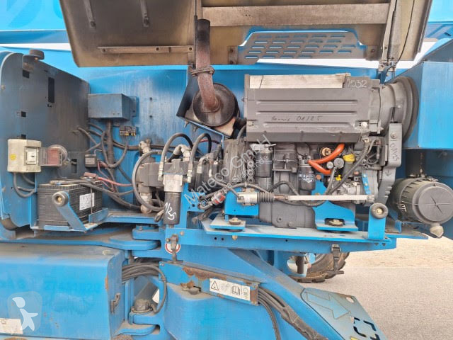 منصة تلسكوبية Genie Z135/70