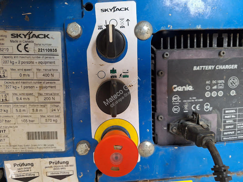 Автовышка Skyjack SJIII 3219