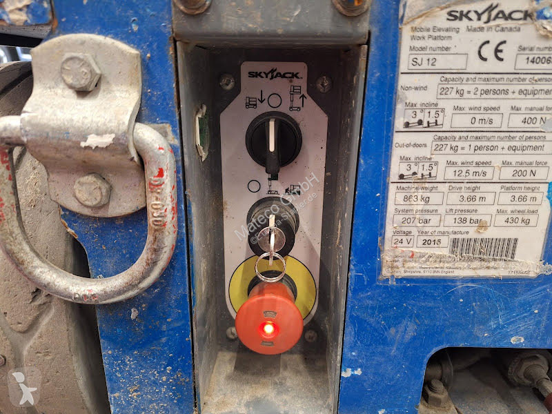 Автовышка Skyjack SJ12
