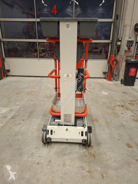 منصة تلسكوبية Power Tower PECOLIFT